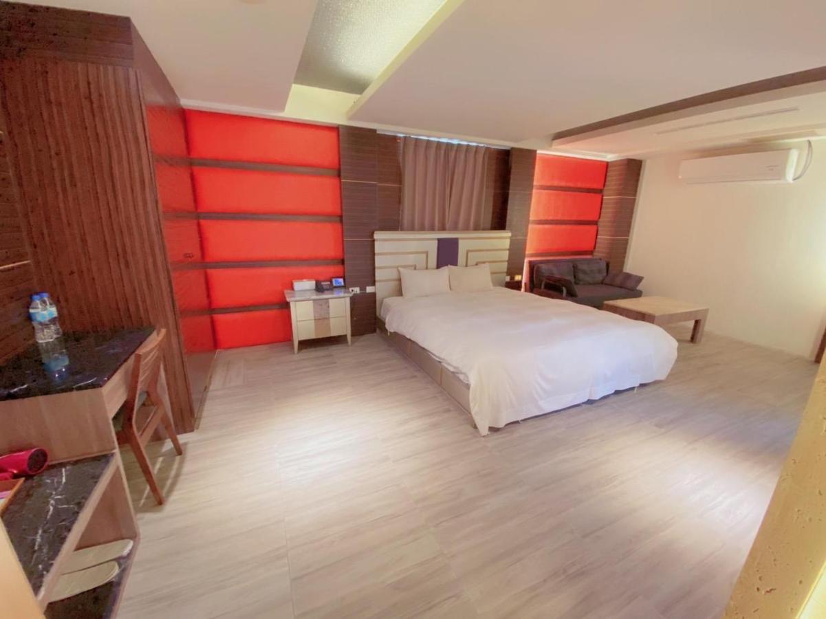 Michelle Hotel Yuanlin Eksteriør billede